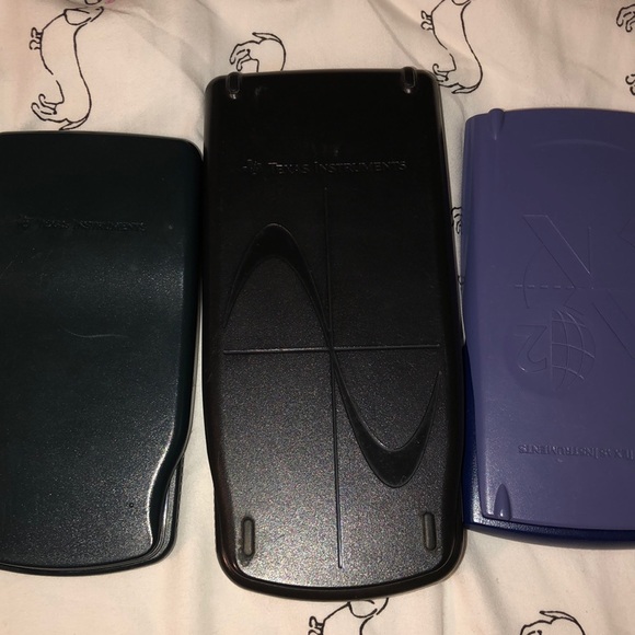 Texas Instrument Scientific Calculators Bundle - Picture 7 of 7